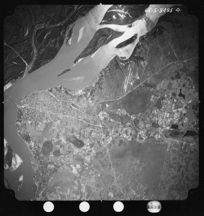 Vuelo a&eacute;reo fotogram&eacute;trico del IGM 1972. (recorte)